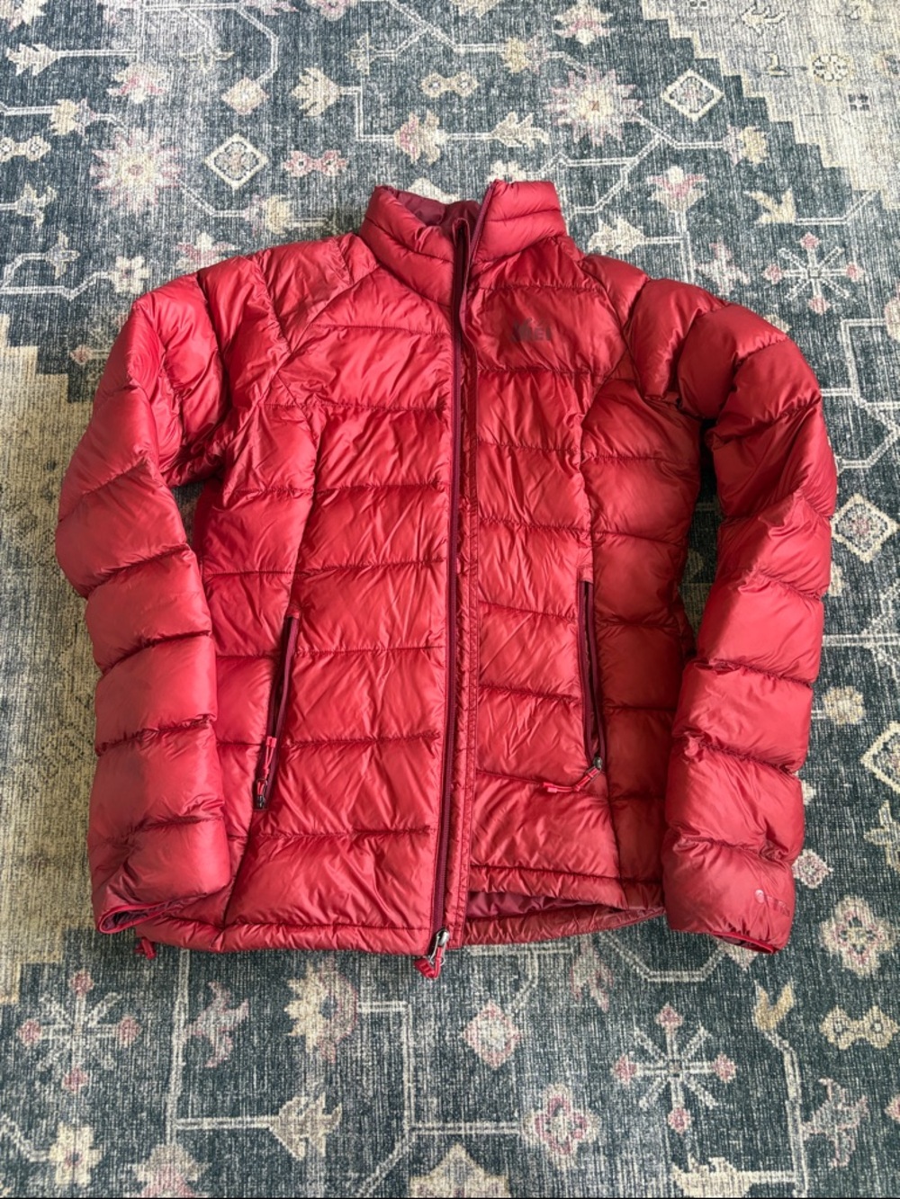 Women’s REI Down puffer coat size small red 600 fill